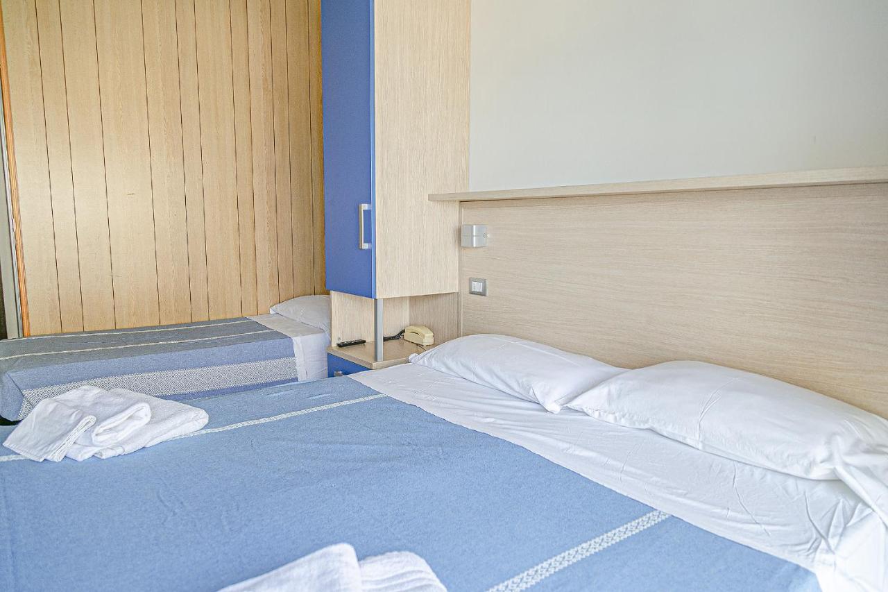 Hotel Tropical Bellaria-Igea Marina Esterno foto